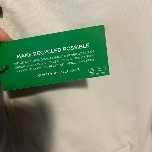 Men’s Tommy Hilfiger water jacket - Picture 3 of 13